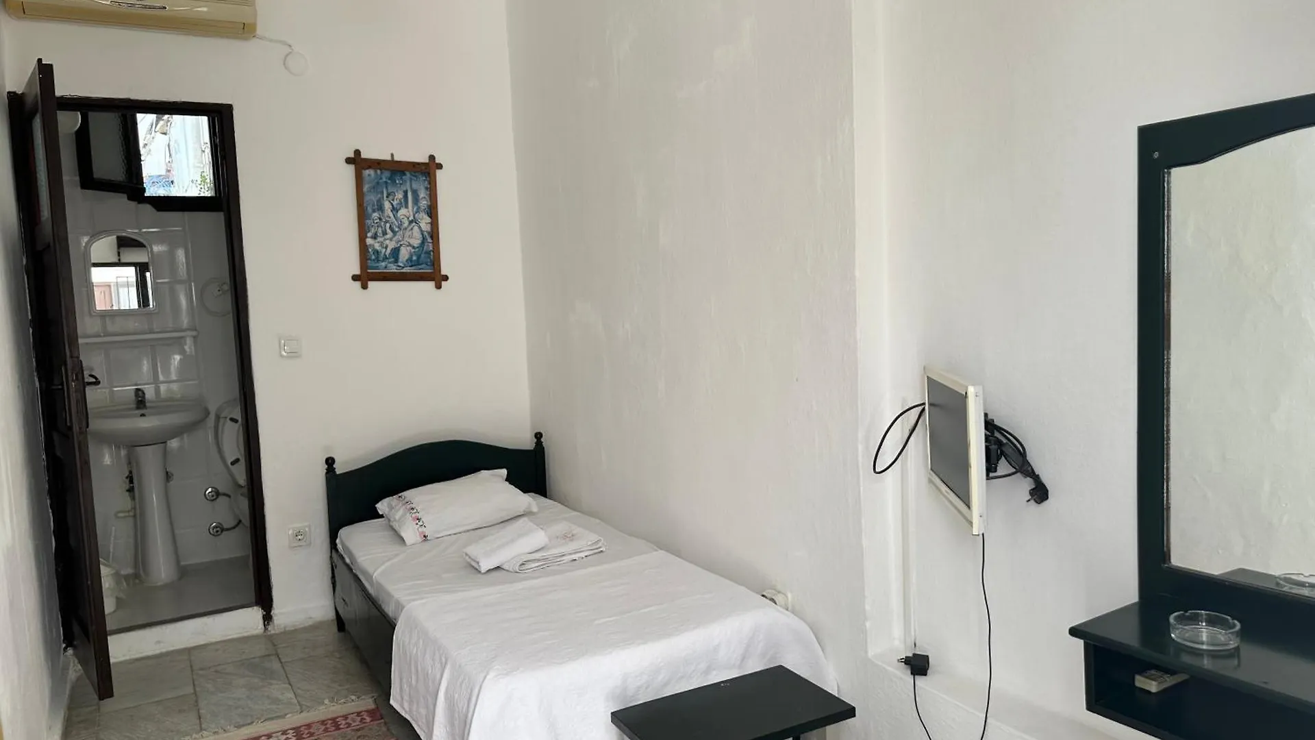 New Sedan Pansiyon Hotel Bodrum Inn